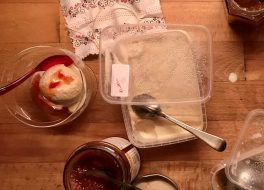 Heinzelcheese kocht Käse-Eis ready to taste quer