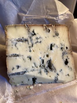 Pimpinelle Schafblues close